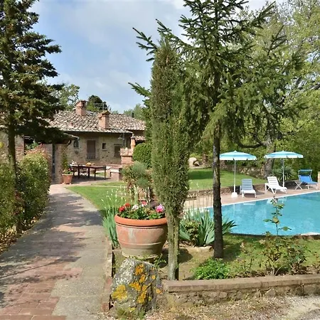 Stalla Apartment
